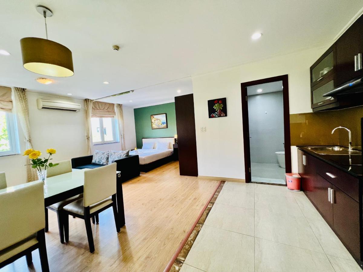 Lila Luxury & 3* Ho Chi Minh City