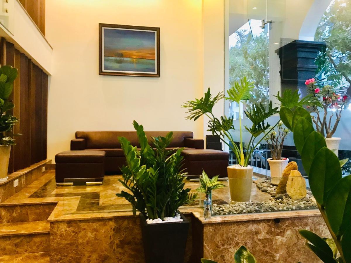 Aparthotel Lila Luxury & 3*